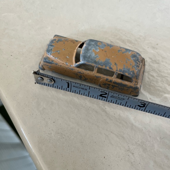 Vintage motor vehicle for the collector - Picture 2 of 4